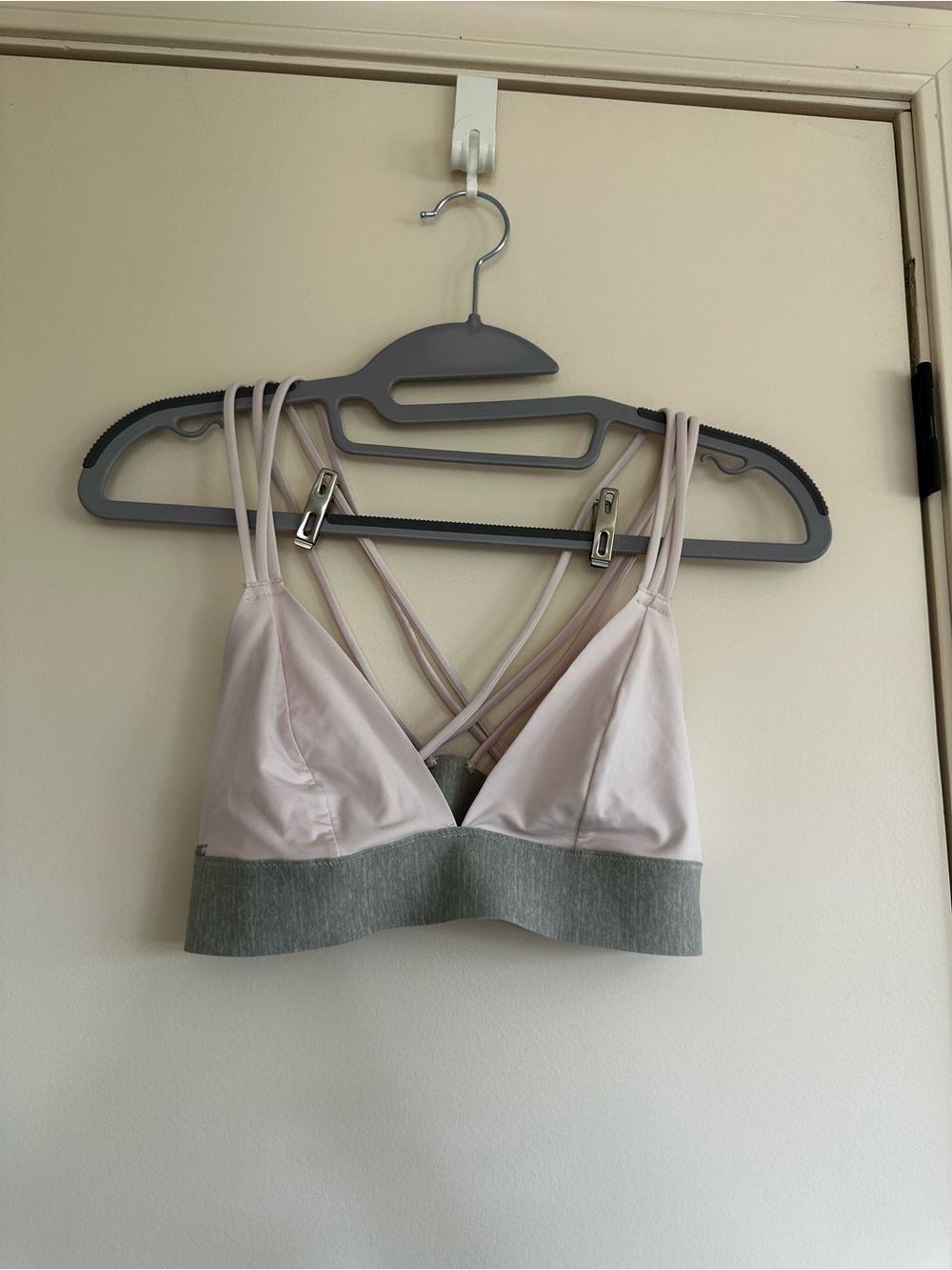PINK Victoria’s Secret Strappy Bralette
